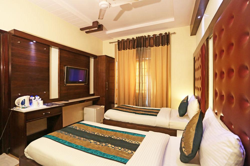 Hotel Star Plaza@New Delhi Railway Station Luaran gambar
